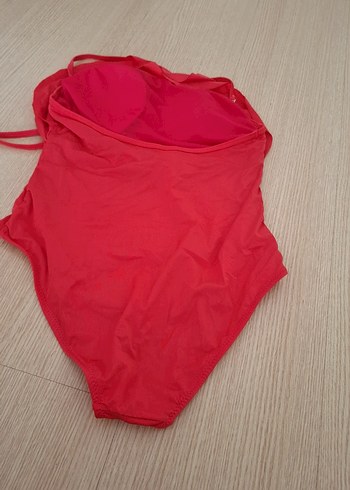 Kırmızı Fırfırlı Askılı Kadın Mayo - Görsel 2