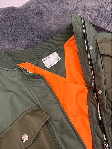 Bershka bomber kısa mont