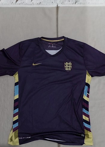 Nike İngiltere Mor Futbol Formasi
