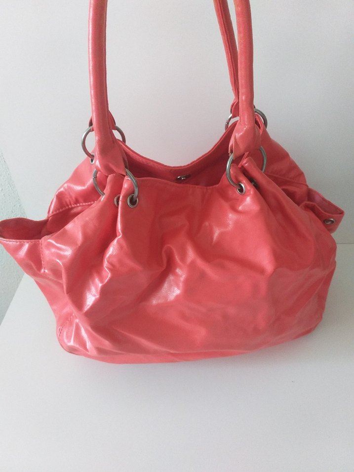 Kadın Pembe Parlak Deri Fermuarlı Çanta - Görsel 5