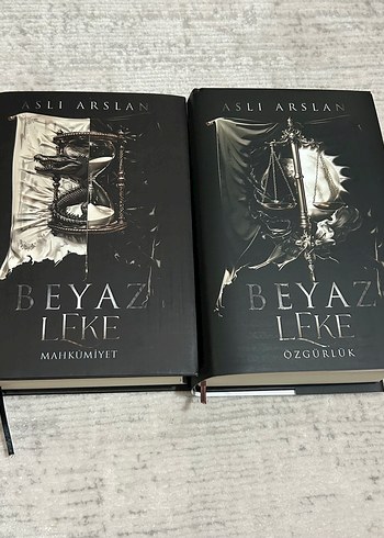 Aslı Arslan - Beyaz Leke Serisi (2 Kitap)