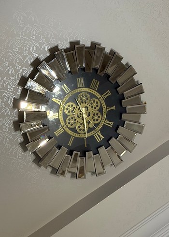 Altın Renkli Dişli Tasarımlı Duvar Saati - Görsel 2