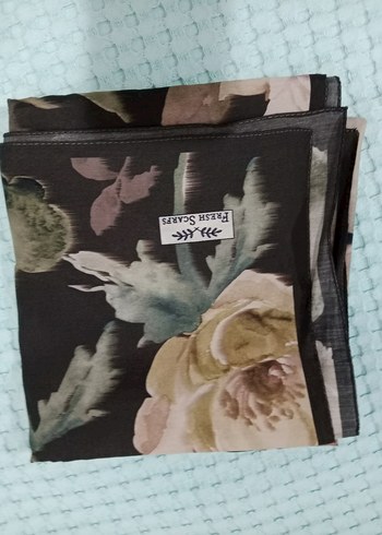 Fresh Scarfs Eşarp