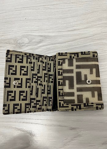 Fendi Orjinal Cüzdan - Görsel 2