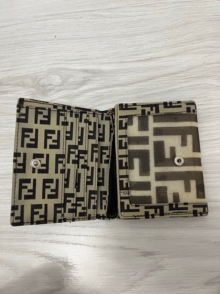 Fendi Orjinal Cüzdan - Görsel 2