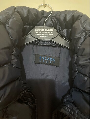 Escada Escada şişme yelek