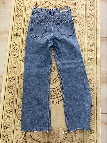 xs Beden Straight kalip mavi jean 23/28