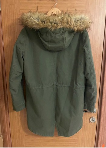 Düğmeli Yeşil Midi Kaban - Rahat ve Sıcak - Görsel 3