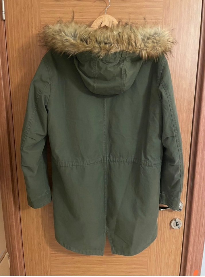 Düğmeli Yeşil Midi Kaban - Rahat ve Sıcak - Görsel 3