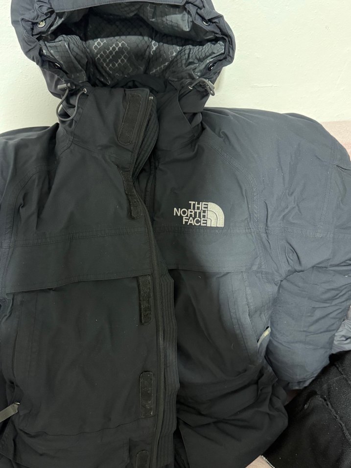 The North Face Siyah Düğmeli Erkek Mont - Görsel 3