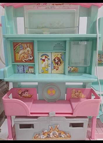 Diğer Barbie veterinerlik
