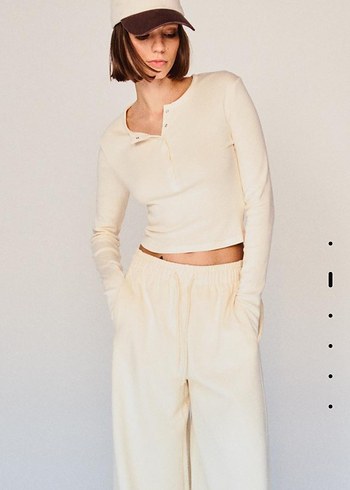 m Beden Bershka Bej Fırıncı Uzun Kollu Crop Bluz