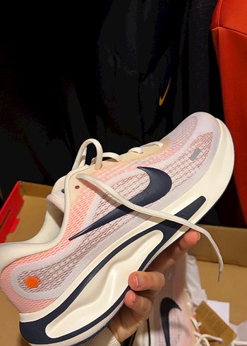 ORJİNAL NİKE SPOR AYAKKABI FATURA BOYNER - Görsel 8