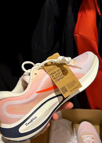 ORJİNAL NİKE SPOR AYAKKABI FATURA BOYNER - Görsel 2