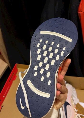 ORJİNAL NİKE SPOR AYAKKABI FATURA BOYNER - Görsel 6