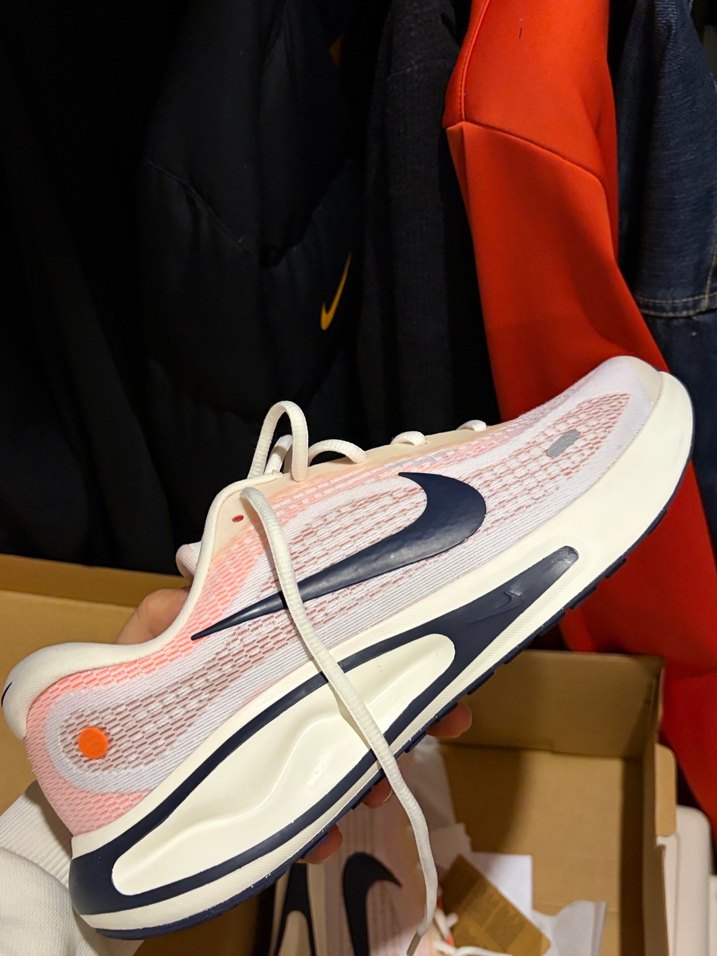 ORJİNAL NİKE SPOR AYAKKABI FATURA BOYNER - Görsel 4