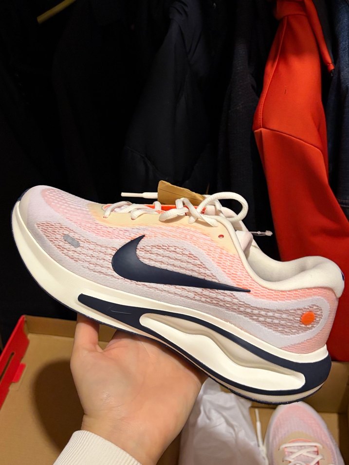 ORJİNAL NİKE SPOR AYAKKABI FATURA BOYNER - Görsel 3