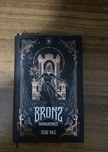 Bronz İmparatoriçe - Özge Naz