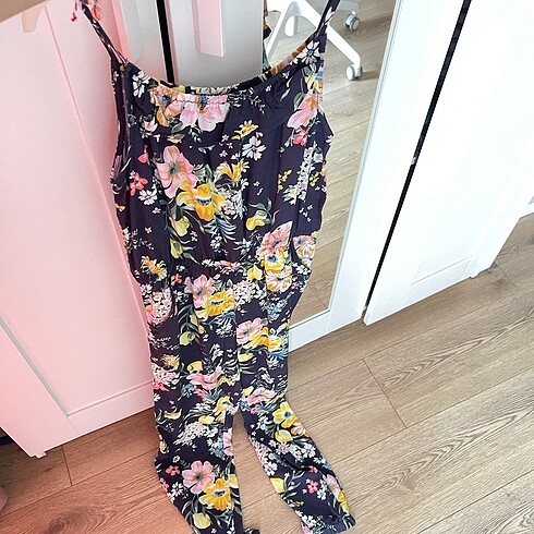 9 Yaş Beden H&M marka kız çocuk tulum