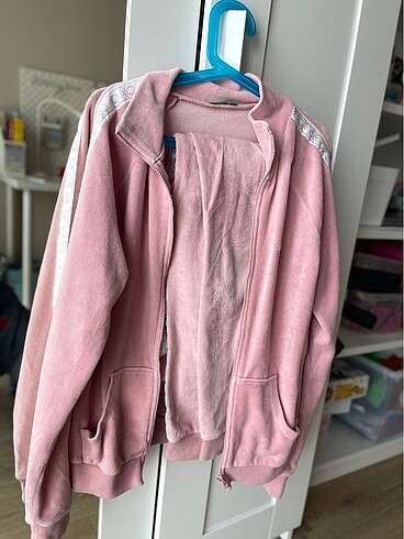 11-12 Yaş Beden Benetton marka kız çocuk eşofman takımı