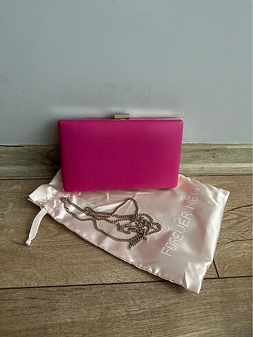 Forever New pembe el çantası