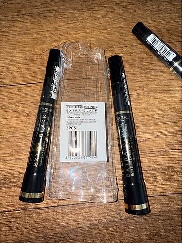 Telescopic carpon extra Black maskara