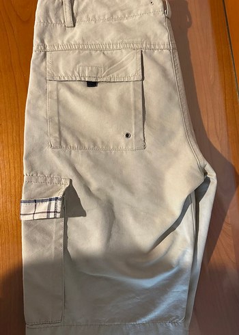 Bej Burberry Kemerli Midi Erkek Bermuda Şort - Görsel 4