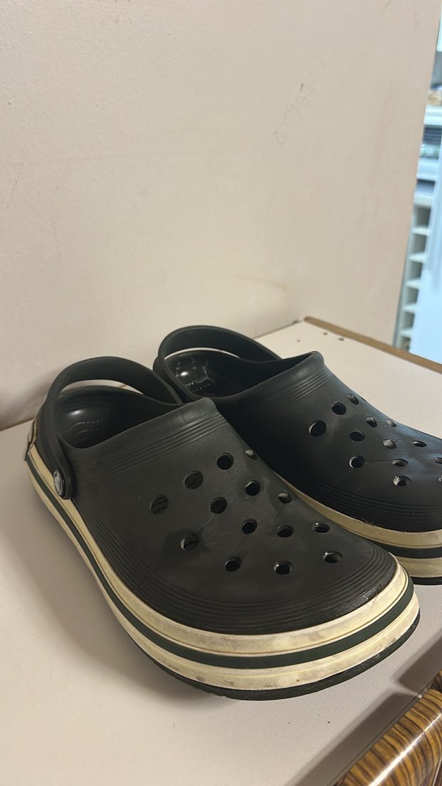 Erkek Siyah Minimalist Tokalı Terlik - Görsel 2