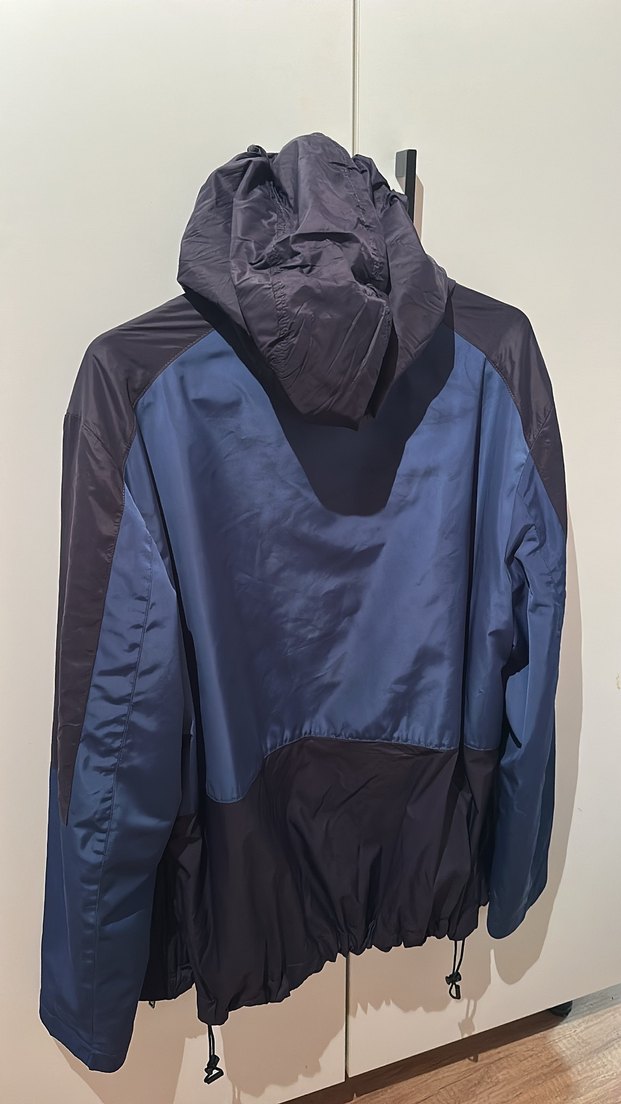 Erkek Mor Kapüşonlu Spor Rüzgarlık - Görsel 4