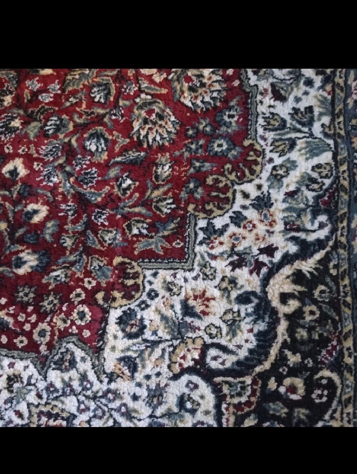 Koyu Bordo Desenli Klasik Halı - Görsel 3