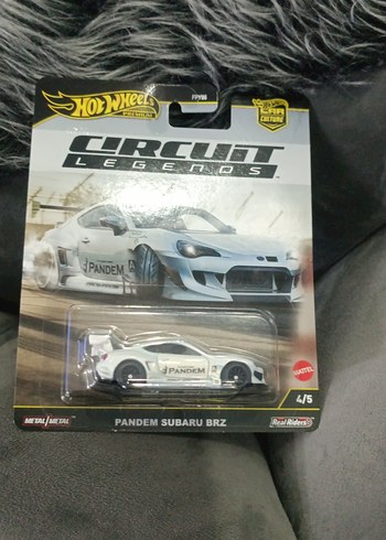 Çok Renkli Hot Wheels Oyuncak Arabalar Seti