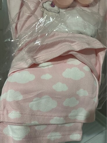 xs Beden Penti pijama takımı ve terlik