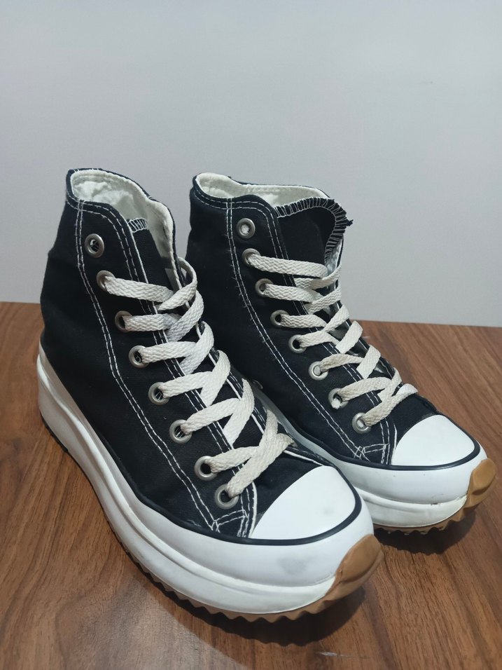 Kadın Siyah Bağcıklı Spor Bot / Sneaker  Az Kullanılmış - Görsel 4