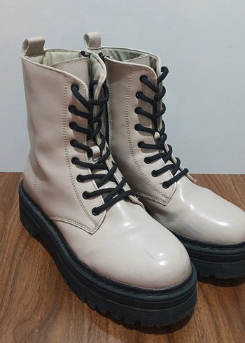 Bej Platform Topuklu Kadın Botu - Görsel 4