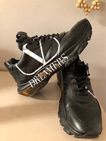 Valentino Valentino garavani dreamers