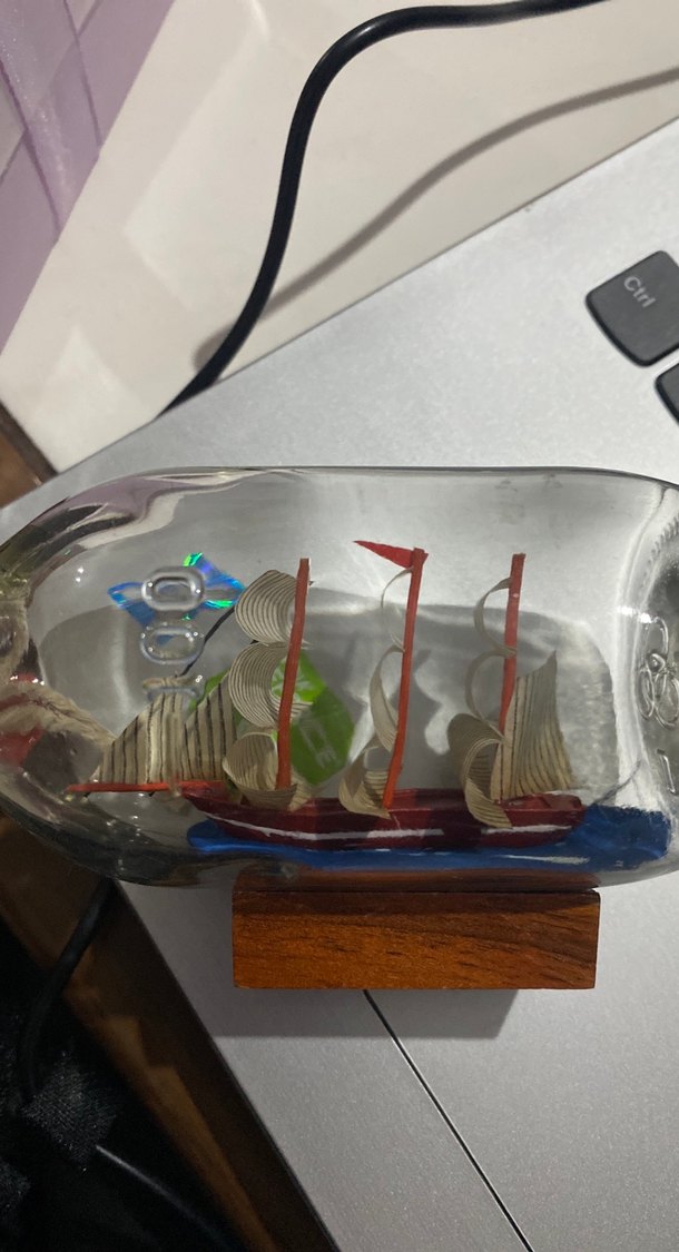 Cam Şişe İçinde Renkli Yelkenli Figür - Görsel 2