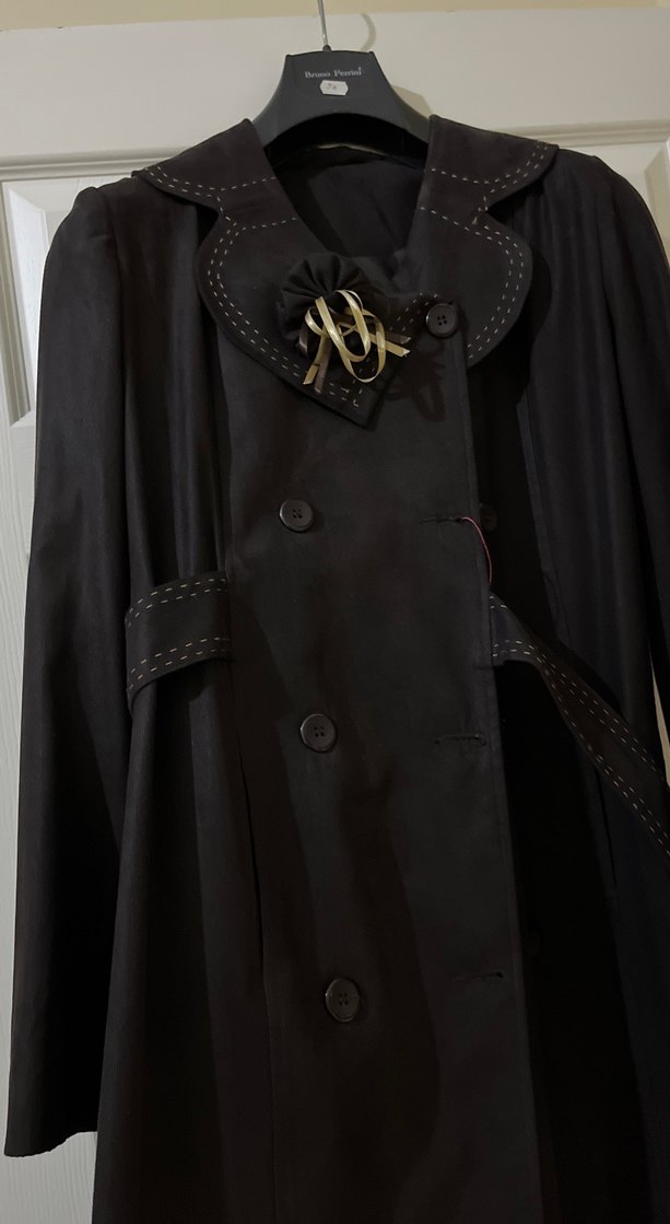 Siyah Uzun Kadın Gothic Düğmeli Kaban - Görsel 2