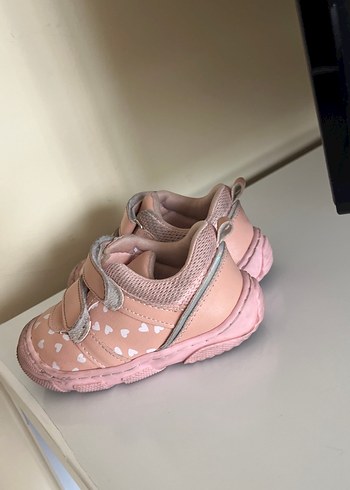 Kız Çocuk Pembe Tokalı Spor Ayakkabı - Görsel 2