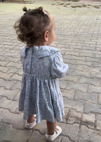 Mavi Çiçekli kısa Kollu Kız Elbise - Görsel 2