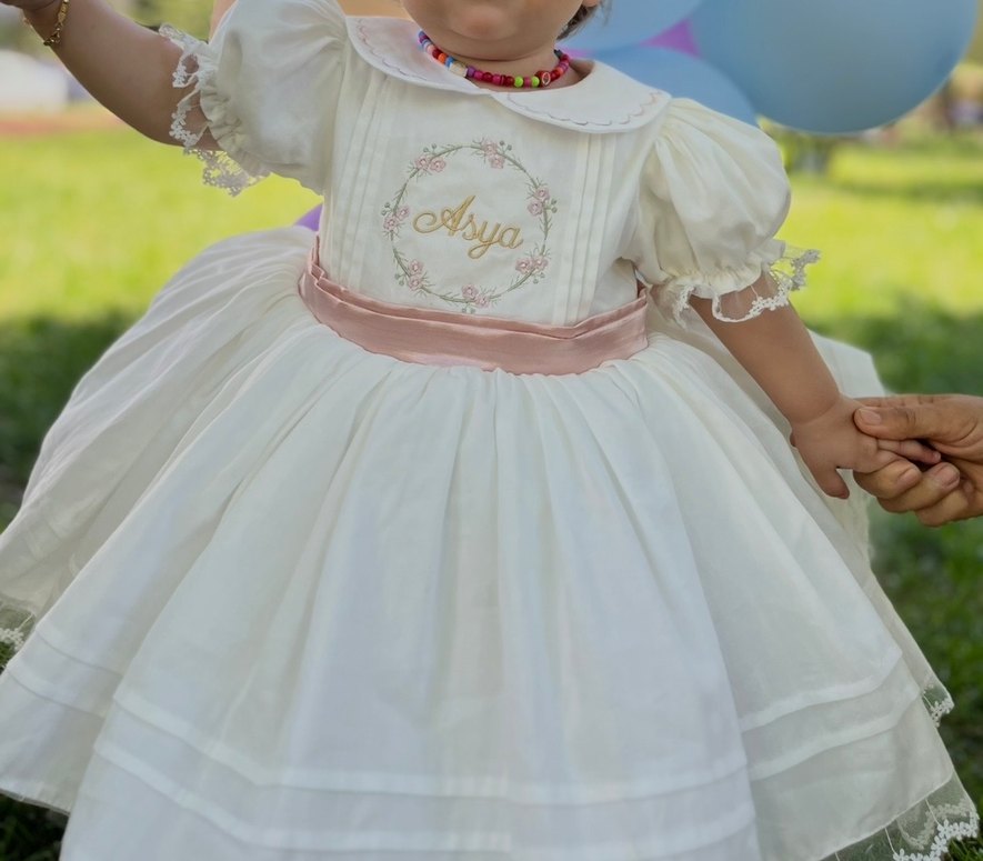 Dantel Detaylı Beyaz Kız Çocuk Elbise - Görsel 2