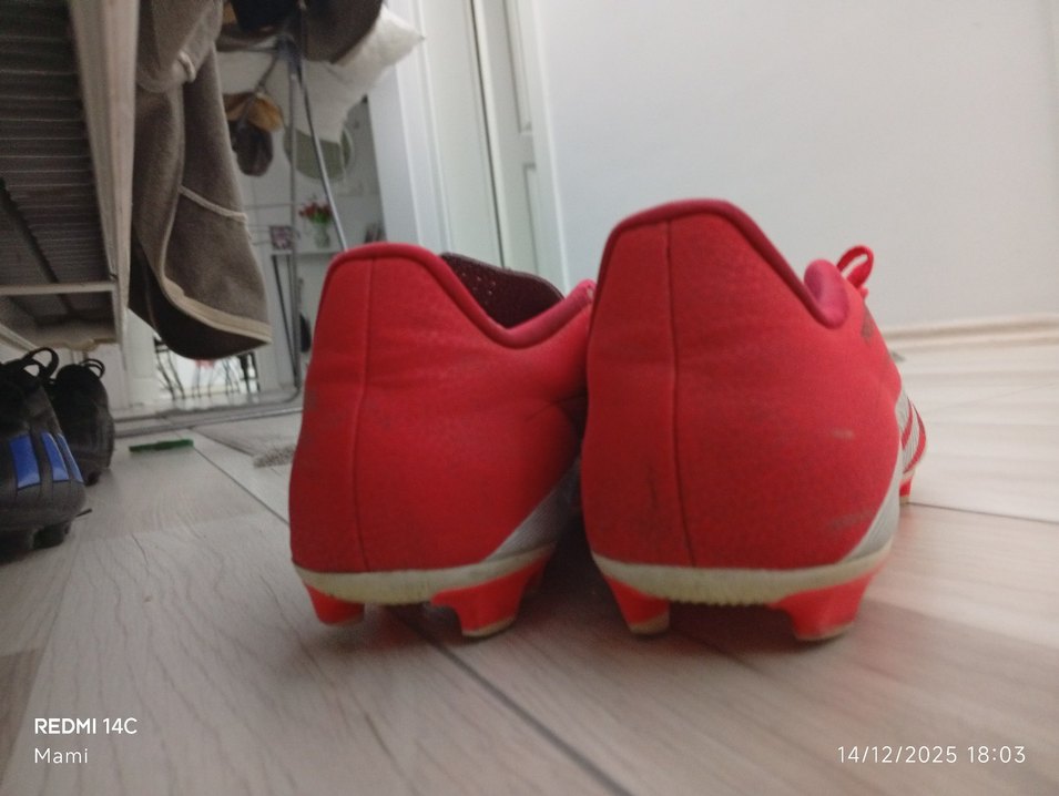 Adidas predator Kırmızı Erkek Futbol Ayakkabısı Bağcıklı - Görsel 4