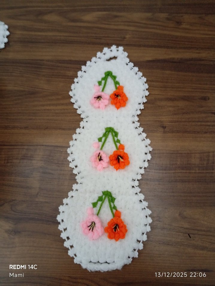 Nakışlı Beyaz Banyo lifi - Görsel 2