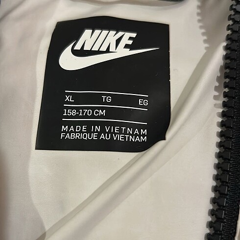 Nike Nike mont