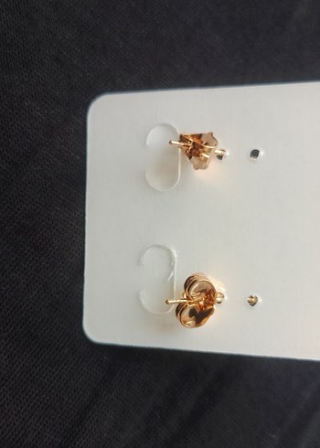 Diğer Zincir Detaylı Mini Altın Renk Kadın Küpeler