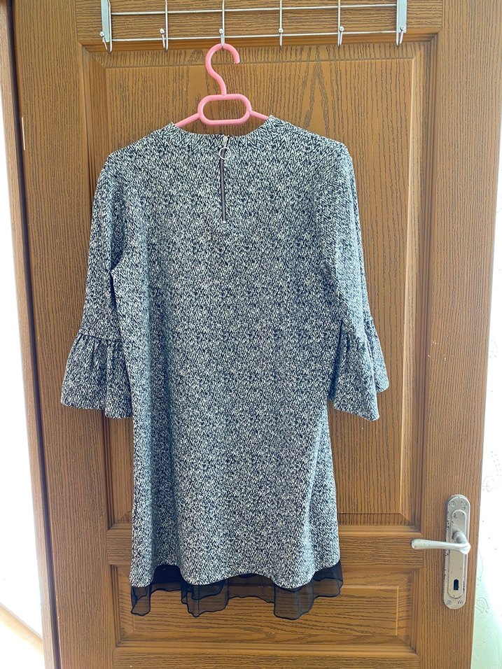 Gri Uzun kapri kol dantel detaylı mini elbise - Görsel 2