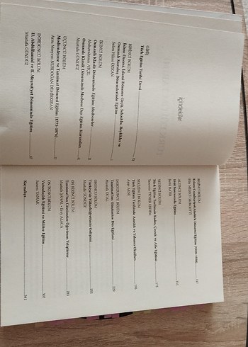 Kronolojik ve Tematik Türk Eğitim Tarihi Kitabı