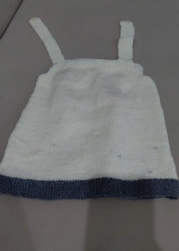 Gri Detaylı Beyaz Bebek Önlüğü - Görsel 6