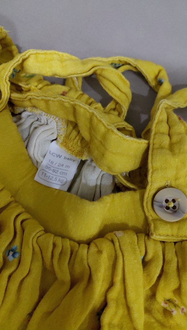 Sarı Nakışlı Bebek Elbisesi - Görsel 3