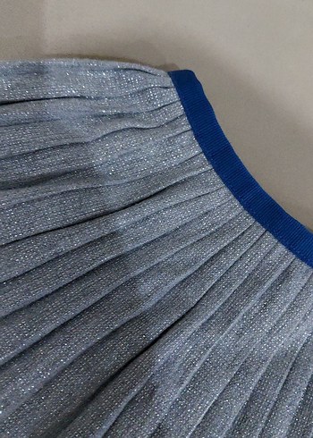 Kız Çocuk Gri Mavi Pileli Denim Etek - Görsel 2