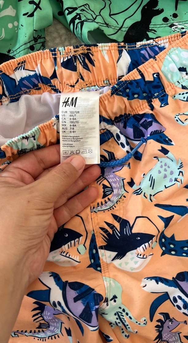 H&M erkek çocuk deniz havuz şortu - Görsel 2